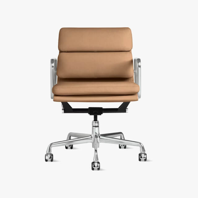 Eames Soft Pad Chair