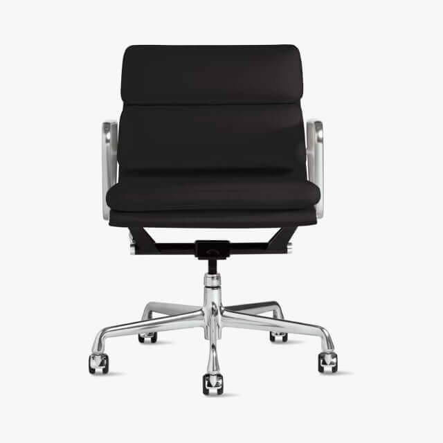 Eames Soft Pad Chair