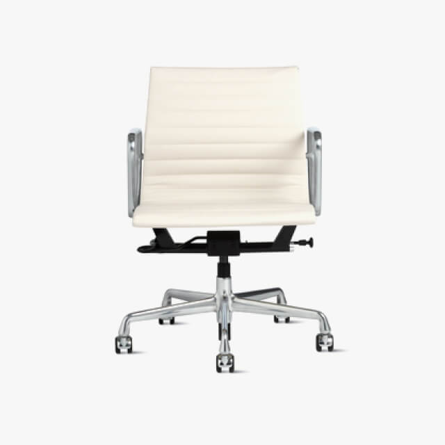 Eames Aluminum Group Chair